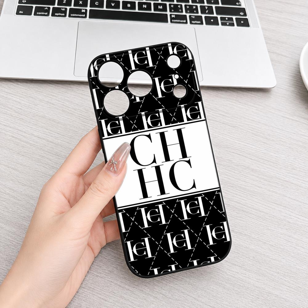 Phone Cases H&M - جراب هاتف C-CarolinaS Fashion H-HerreraS من