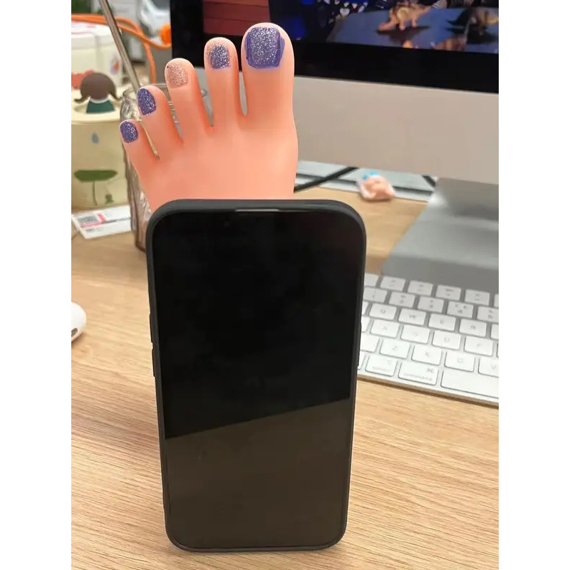 حافظة هاتف على شكل قدم مضحكة ث - مراجعة Phone Cases Ugly وسعره