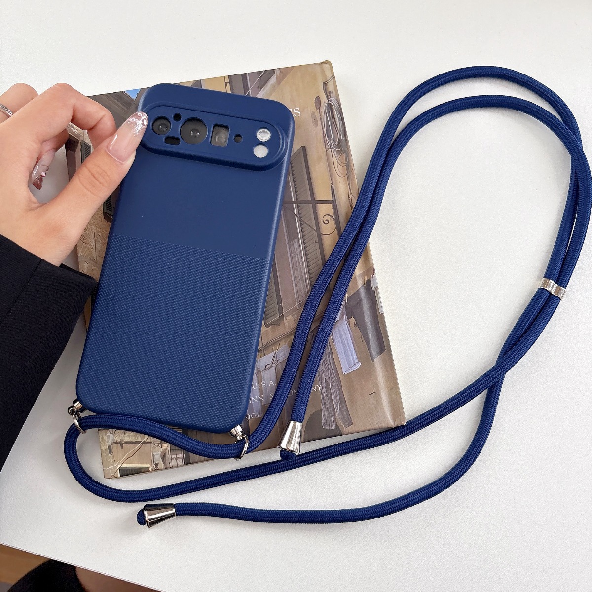 جراب هاتف من السيليكون الناعم  - مراجعة Phone Cases With Loop وسعره